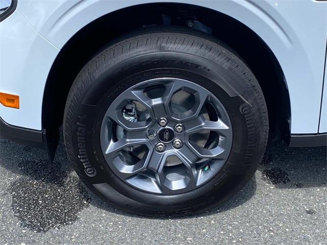 new 2025 Ford Maverick car, priced at $33,236