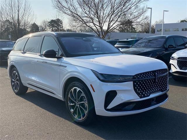 new 2025 Lincoln Nautilus car, priced at $62,955