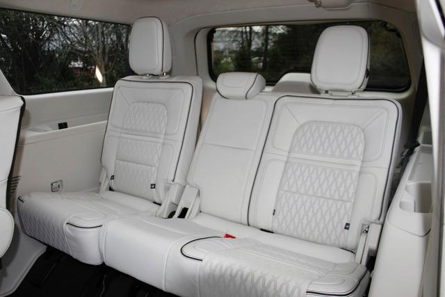 new 2024 Lincoln Navigator L car, priced at $117,115