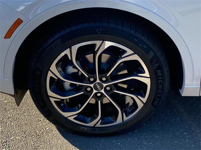 new 2026 Lincoln Nautilus car, priced at $62,424