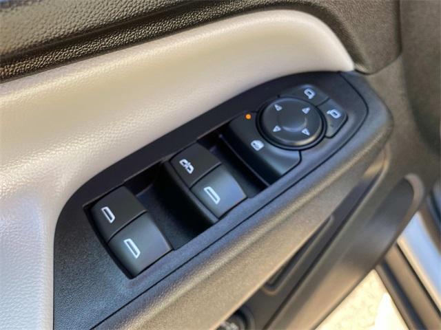 used 2019 Chevrolet Equinox car, priced at $18,858