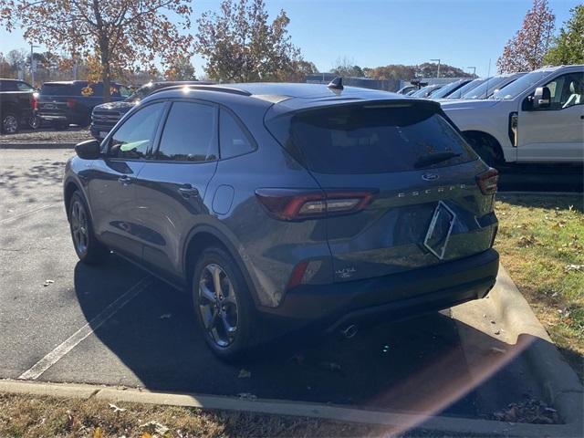 new 2025 Ford Escape car, priced at $28,194