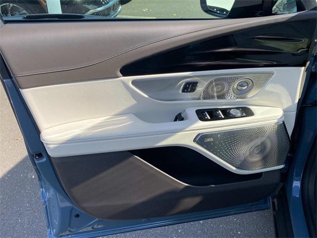 new 2026 Lincoln Nautilus car, priced at $82,375