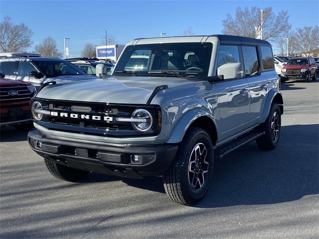 new 2024 Ford Bronco car, priced at $52,521