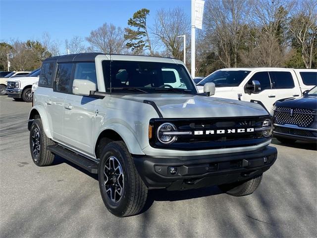 new 2024 Ford Bronco car, priced at $52,521