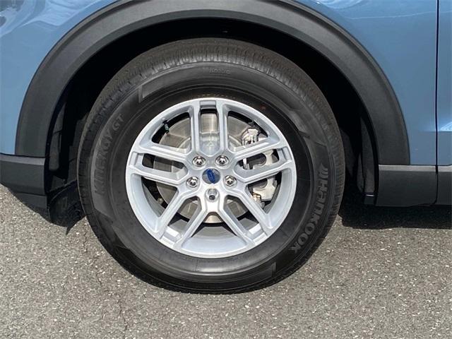 new 2025 Ford Explorer car, priced at $43,106