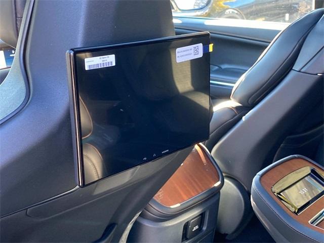 new 2025 Lincoln Navigator L car, priced at $121,585