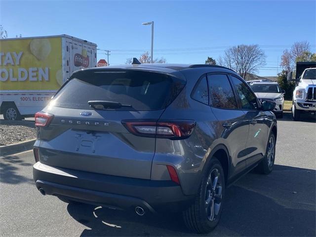 new 2025 Ford Escape car, priced at $28,046