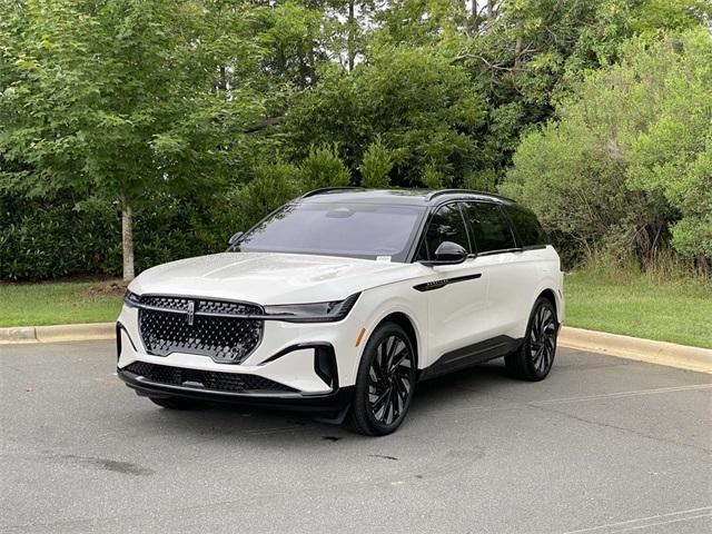 new 2024 Lincoln Nautilus car, priced at $59,795