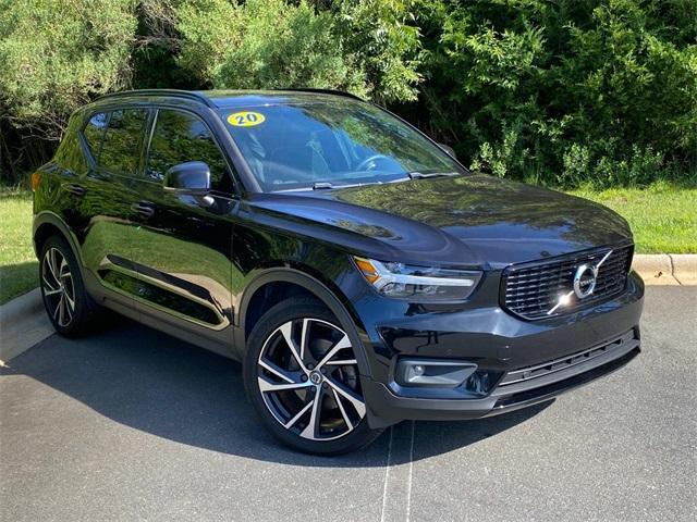 used 2020 Volvo XC40 car, priced at $24,112