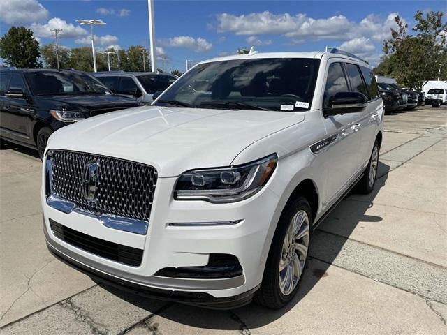 new 2024 Lincoln Navigator car, priced at $92,180