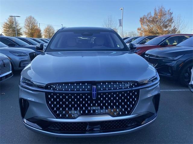 new 2025 Lincoln Nautilus car, priced at $63,605