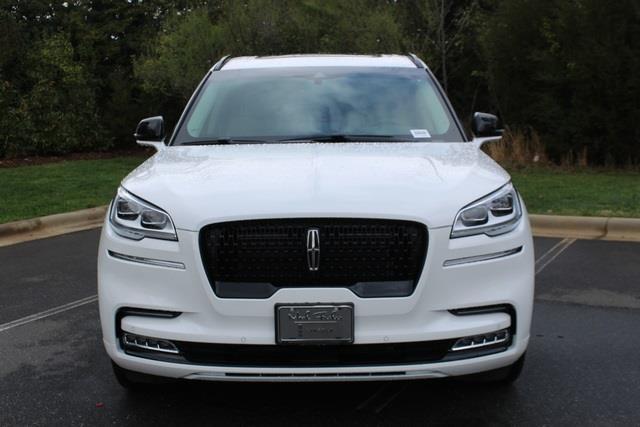 new 2024 Lincoln Aviator car, priced at $72,266