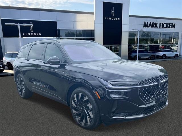 new 2025 Lincoln Nautilus car, priced at $63,705
