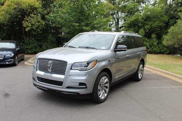 new 2024 Lincoln Navigator car, priced at $88,430