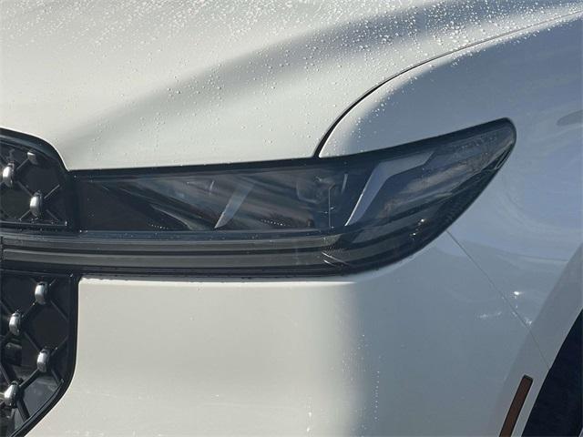 new 2025 Lincoln Navigator L car, priced at $121,585