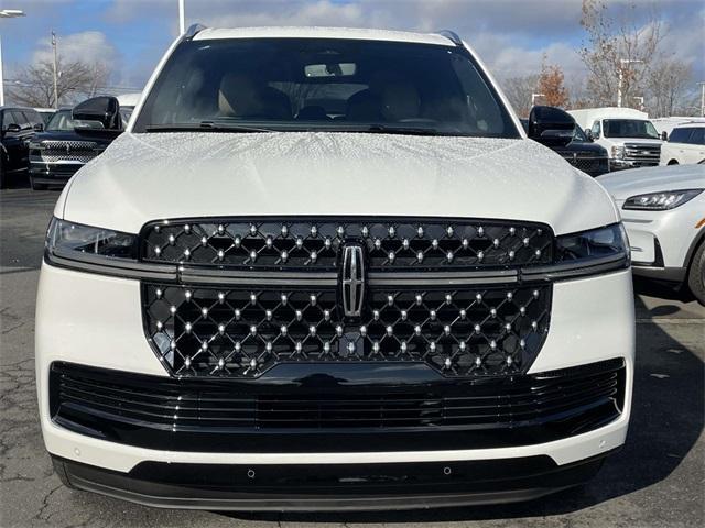 new 2025 Lincoln Navigator L car, priced at $121,585