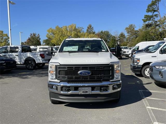 new 2024 Ford F-350 car, priced at $52,988