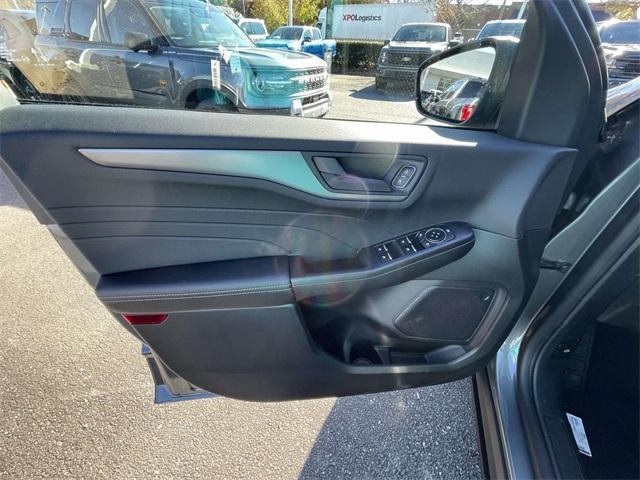 new 2026 Ford Escape car, priced at $32,065