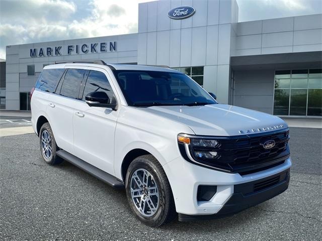 new 2025 Ford Expedition car, priced at $72,720