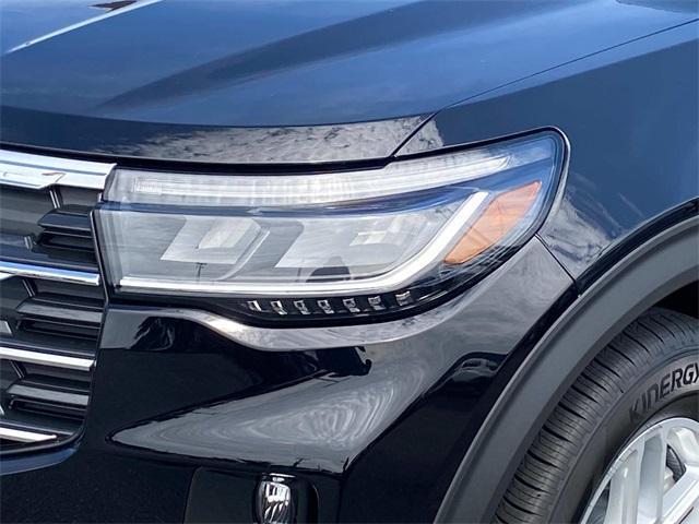 new 2025 Ford Explorer car, priced at $40,209