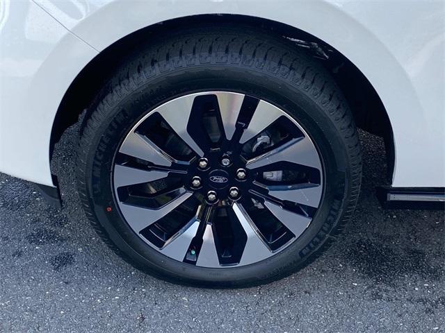 new 2025 Ford Expedition Max car, priced at $85,120