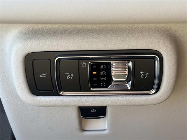 new 2026 Lincoln Nautilus car, priced at $70,061