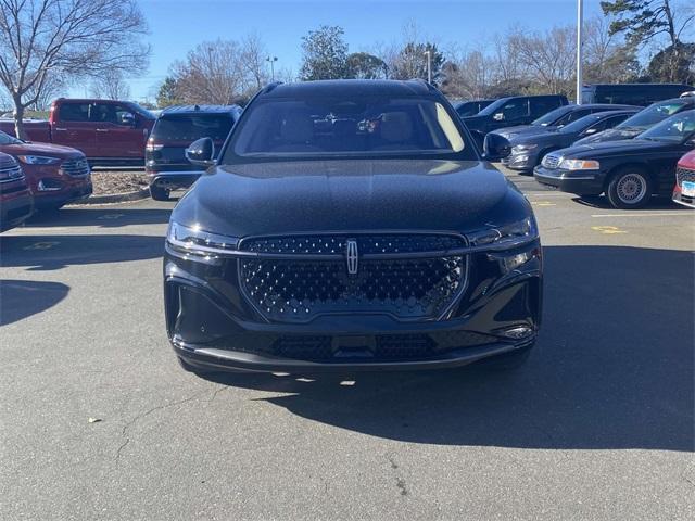 new 2025 Lincoln Nautilus car, priced at $65,105