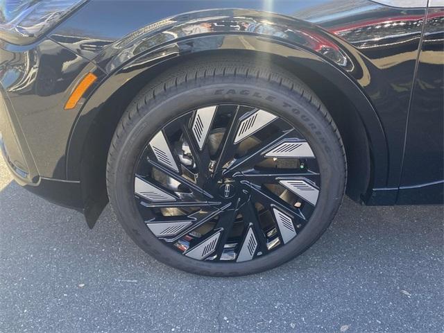 new 2025 Lincoln Nautilus car, priced at $65,105