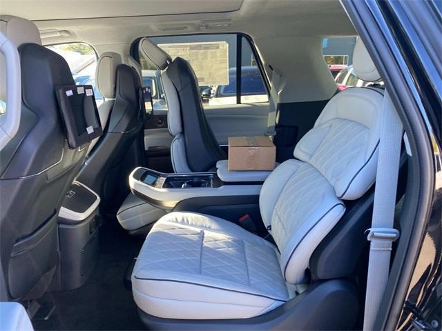new 2025 Lincoln Navigator L car, priced at $121,335