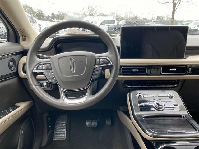 used 2021 Lincoln Nautilus car, priced at $31,628