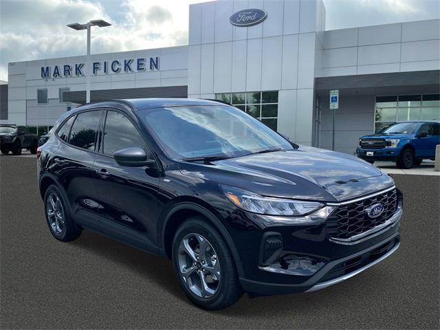 new 2025 Ford Escape car, priced at $30,284