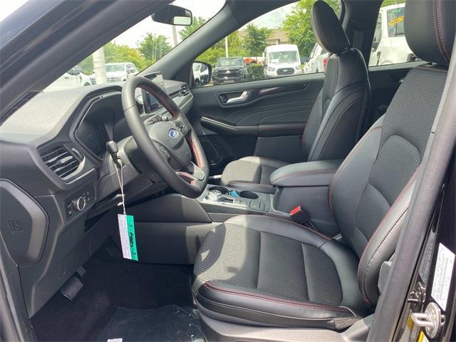 new 2025 Ford Escape car, priced at $30,284