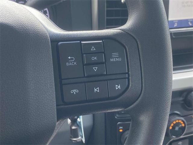 new 2025 Ford F-450 car, priced at $67,766