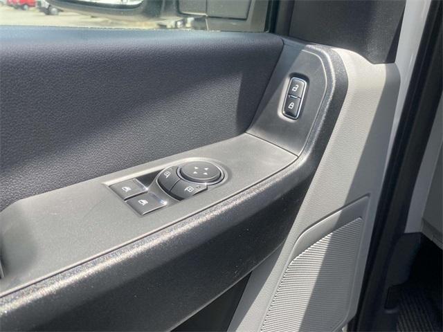 new 2025 Ford F-450 car, priced at $67,766