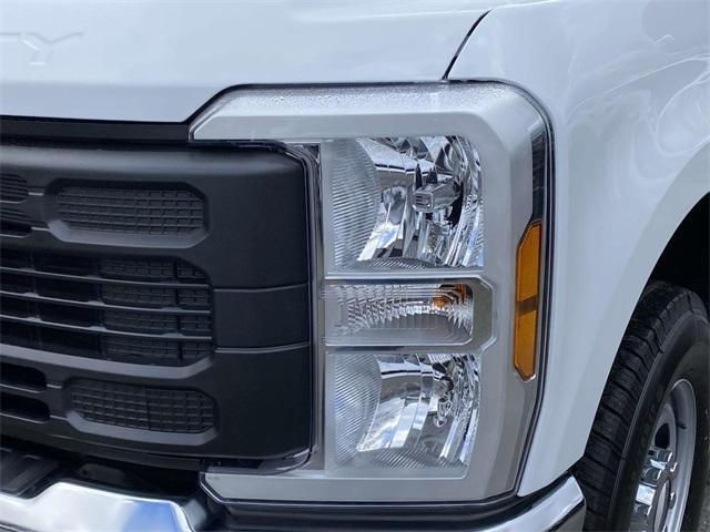 new 2024 Ford F-350 car, priced at $47,868