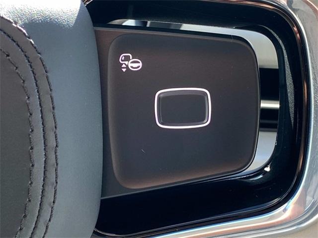 new 2025 Lincoln Navigator car, priced at $105,085