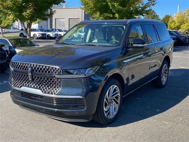 new 2025 Lincoln Navigator car, priced at $105,085