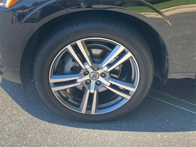 used 2020 Volvo XC60 car, priced at $24,725