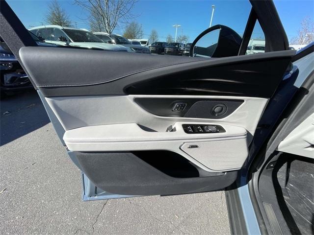 new 2026 Lincoln Nautilus car, priced at $59,222