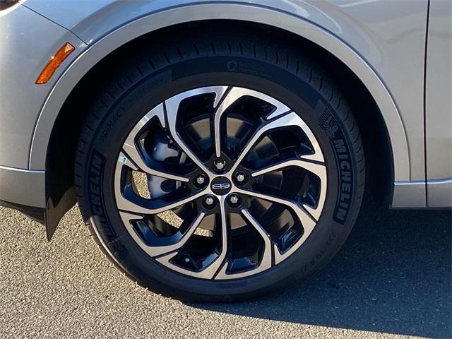 new 2026 Lincoln Nautilus car, priced at $64,275