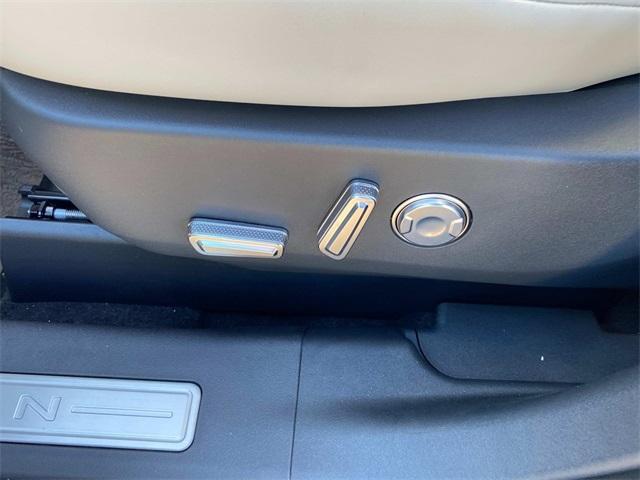 new 2026 Lincoln Nautilus car, priced at $64,275