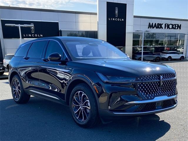 new 2025 Lincoln Nautilus car, priced at $51,235