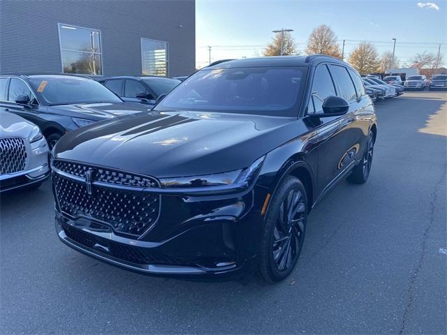 new 2025 Lincoln Nautilus car, priced at $65,105