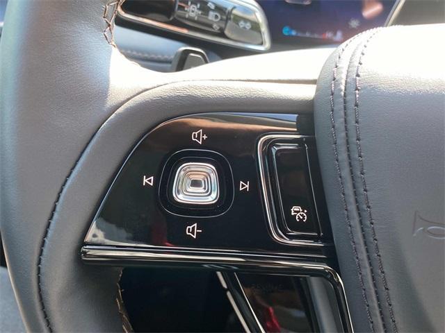 new 2025 Lincoln Aviator car, priced at $70,543