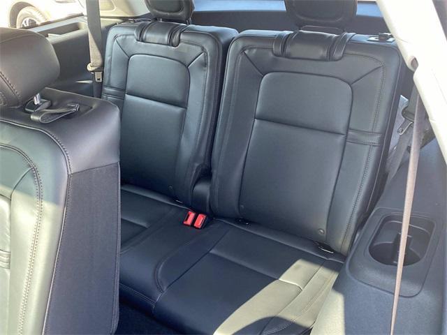 new 2025 Lincoln Aviator car, priced at $70,543