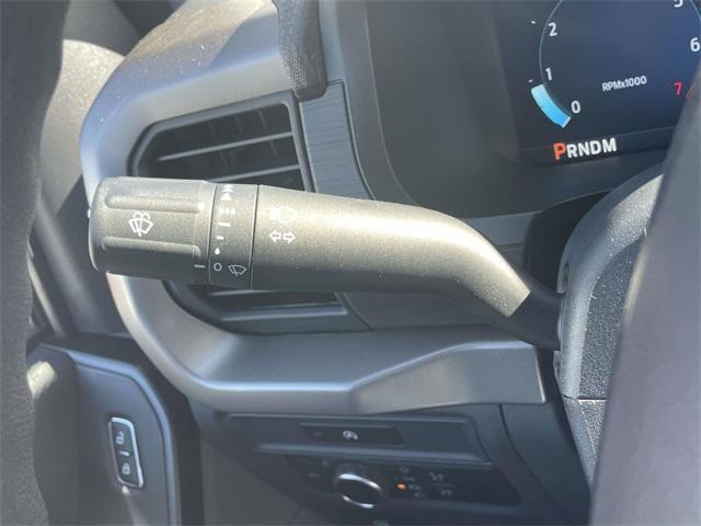 new 2025 Ford F-150 car, priced at $35,736