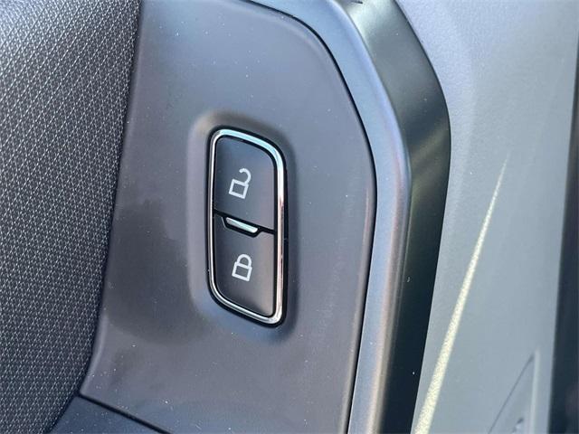 new 2025 Ford F-150 car, priced at $35,736