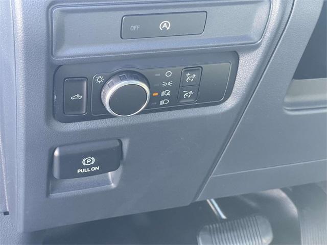 new 2025 Ford F-150 car, priced at $35,736