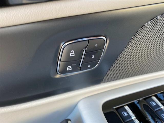 new 2026 Lincoln Nautilus car, priced at $53,794